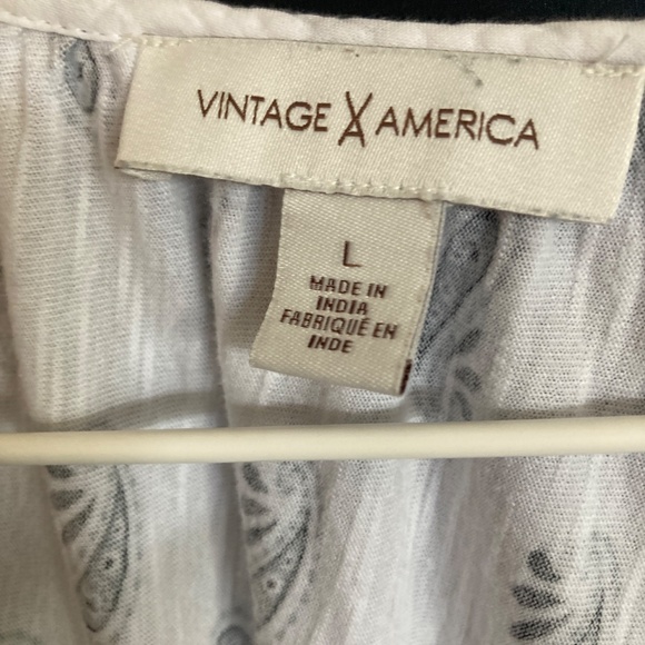 Embroidered Peasant Style Paisley Blouse - Picture 4 of 6